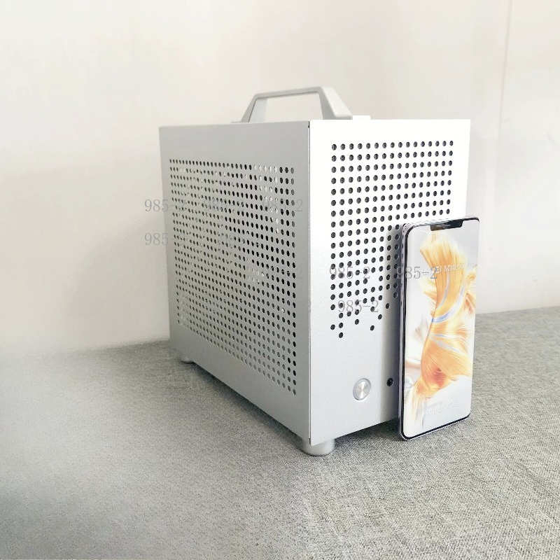 ミニITXタワーケース（キャリーハンドル付き）、ディスクリー - Pc Chassis のレビューと価格